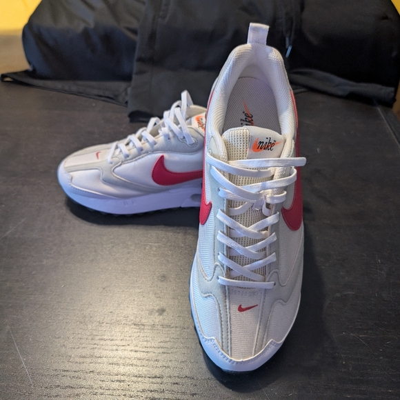 Nike Air Max Dawn Sneakers Mens NEW
